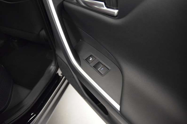 Vehicle image SUZUKI ACROSS