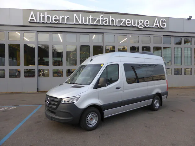 Mercedes-Benz Sprinter 317 CDI KA S 4x2 // 9-Plätzer