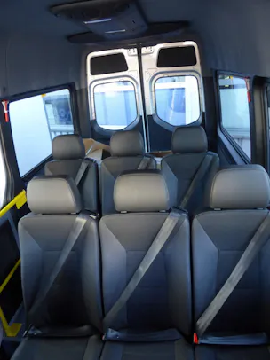 Mercedes-Benz Sprinter 317 CDI KA S 4x2 // 9-Plätzer