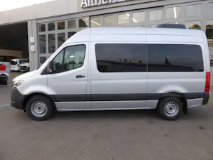Mercedes-Benz Sprinter 317 CDI KA S 4x2 // 9-Plätzer