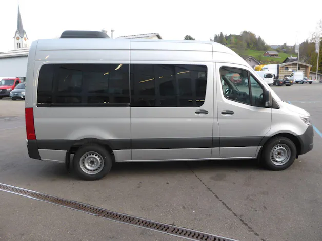 Mercedes-Benz Sprinter 317 CDI KA S 4x2 // 9-Plätzer