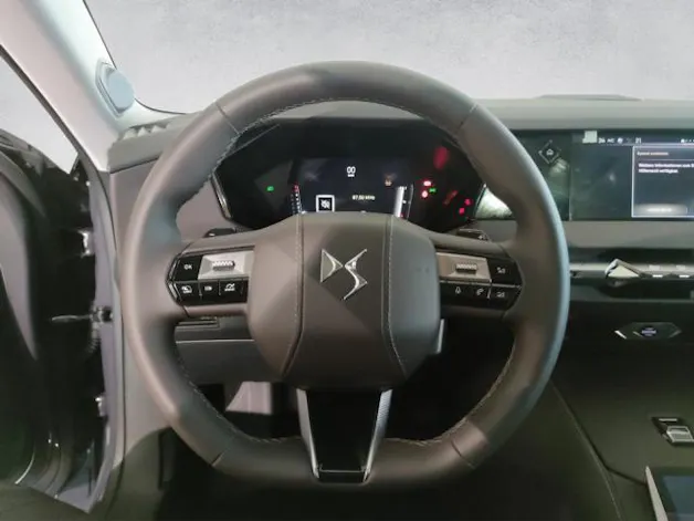 DS Automobiles 4 1.2 Hybrid Antoine de Saint Exupéry