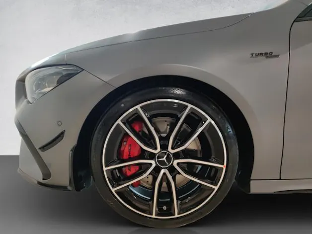 Mercedes-Benz CLA 35 AMG 4Matic Coupé