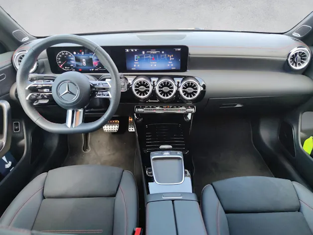 Mercedes-Benz CLA 220 AMG Line 4Matic