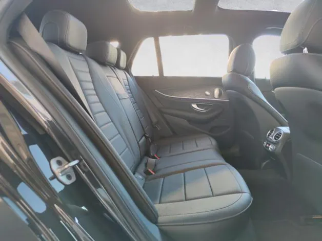 Mercedes-Benz E 300 de AMG Line 4Matic T-Modell