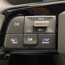 Vehicle image OPEL Vivaro Cargo 1.5 D 120 S/S