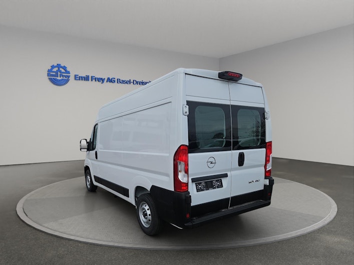 Vehicle image OPEL MOVANO