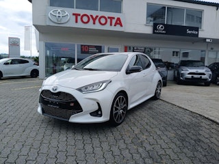 Vehicle image TOYOTA YARIS