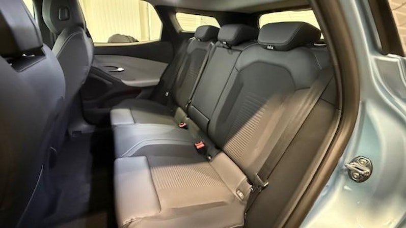 Vehicle image FORD EXPLORER