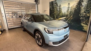 Vehicle image FORD Explorer Extended Range Premium