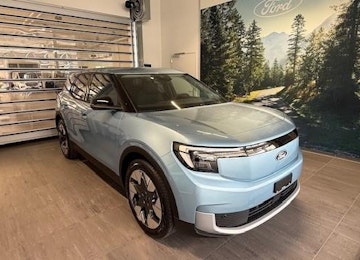 Vehicle image FORD Explorer Extended Range Premium Vehicle image FORD Explorer Extended Range Premium