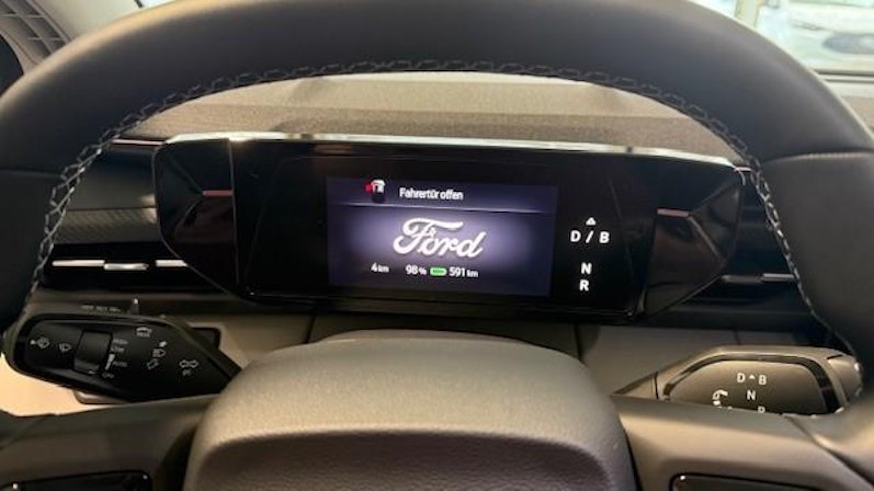 Vehicle image FORD EXPLORER