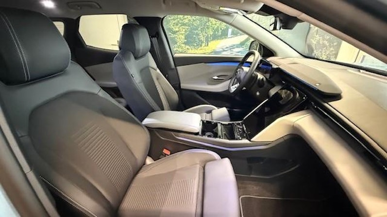 Vehicle image FORD EXPLORER