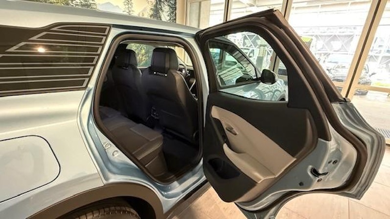 Vehicle image FORD EXPLORER