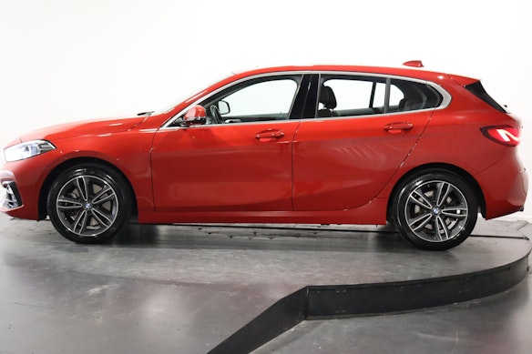 BMW 120d xDrive 1