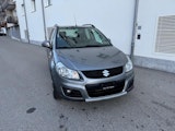 First vehicle image