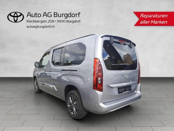 Vehicle image 2 Vehicle image 2