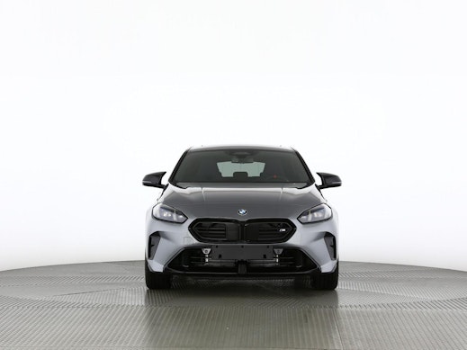BMW M135i xDrive 3
