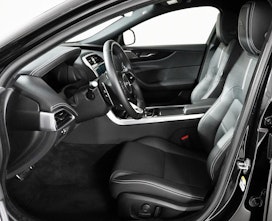 Vehicle image JAGUAR XE 2.0 T 300 Sport AWD