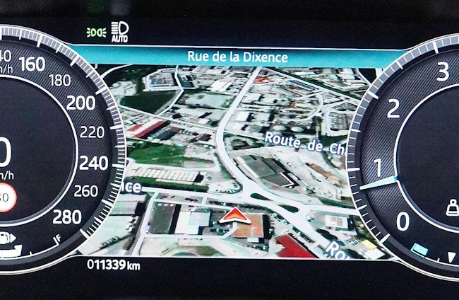 Vehicle image 16 Vehicle image 16