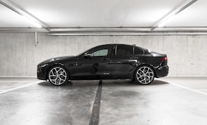 Vehicle image JAGUAR XE 2.0 T 300 Sport AWD