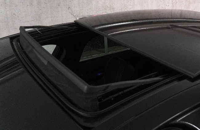 Vehicle image 6 Vehicle image 6