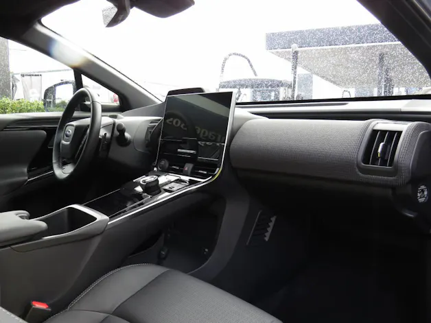 Subaru Solterra eV Luxury AWD