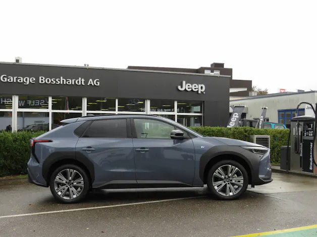 Subaru Solterra eV Luxury AWD