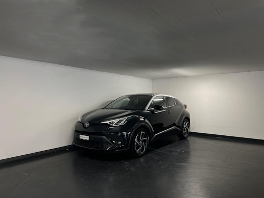 TOYOTA C-HR 2.0 VVTi HSD Move 0