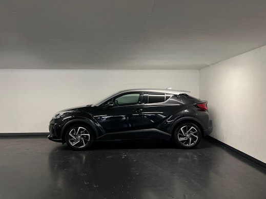 TOYOTA C-HR 2.0 VVTi HSD Move 3