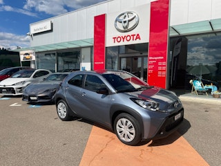 Vehicle image TOYOTA AYGO X