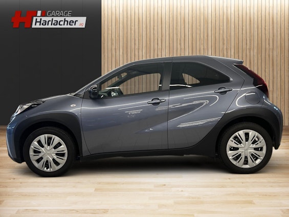 Vehicle image 7 Vehicle image 7