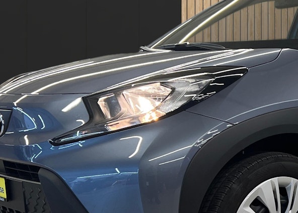 Vehicle image 8 Vehicle image 8