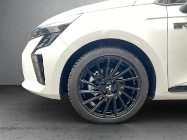 MITSUBISHI COLT 8
