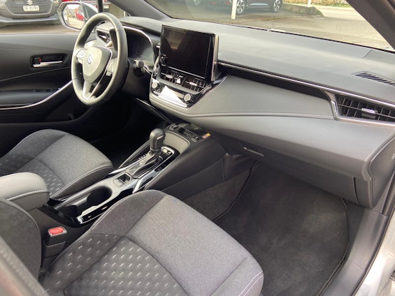 Vehicle image 8 Vehicle image 8