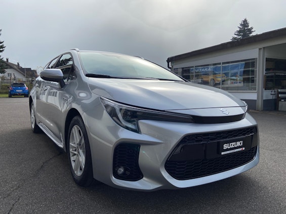 First vehicle image