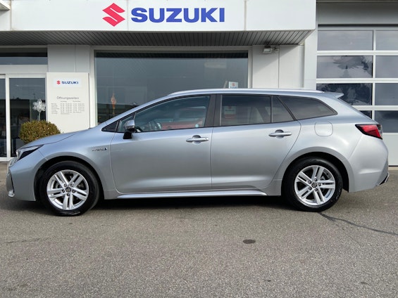 Vehicle image 3 Vehicle image 3