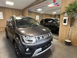 First vehicle image