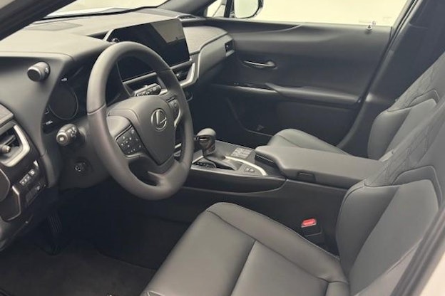 Vehicle image 2 Vehicle image 2