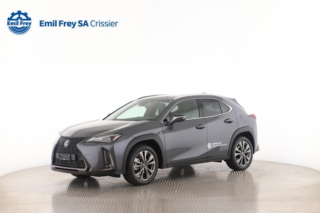 First vehicle image