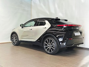 Vehicle image TOYOTA C-HR 2.0 HEV GR Sport Premiere 4x4