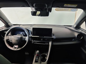 Vehicle image TOYOTA C-HR 2.0 HEV GR Sport Premiere 4x4