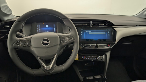 Vehicle image 8 Vehicle image 8