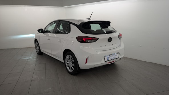 Vehicle image 3 Vehicle image 3