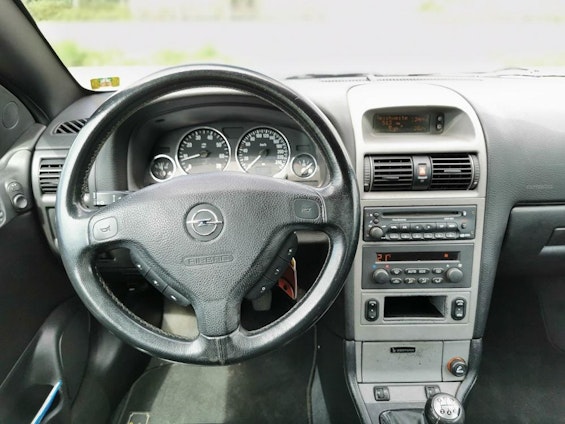 Vehicle image 12 Vehicle image 12