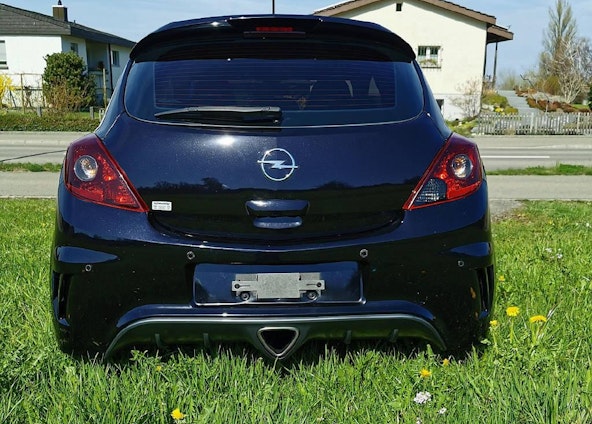 Vehicle image 3 Vehicle image 3