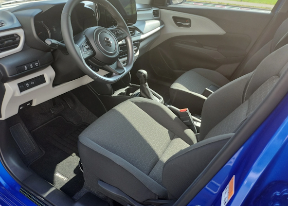 Vehicle image 8 Vehicle image 8