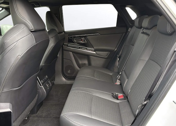 Vehicle image 35 Vehicle image 35