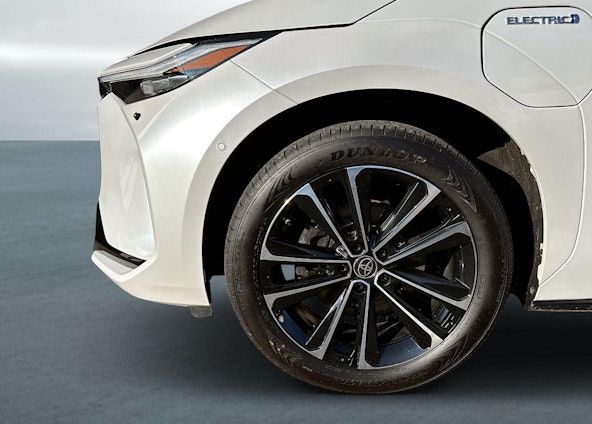 Vehicle image 11 Vehicle image 11