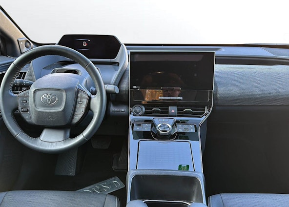 Vehicle image 10 Vehicle image 10